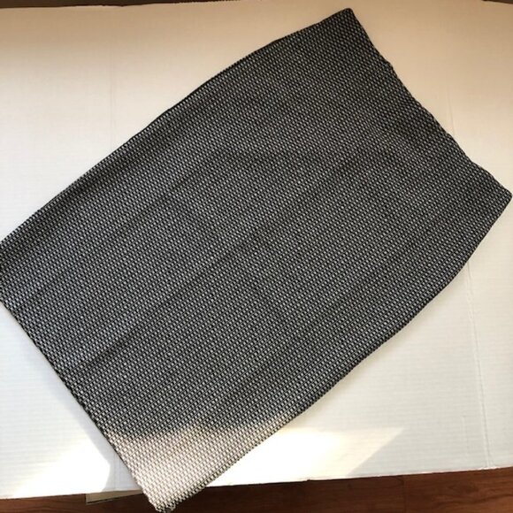 LOFT Pencil Skirt Size Small NWT - Picture 1 of 6